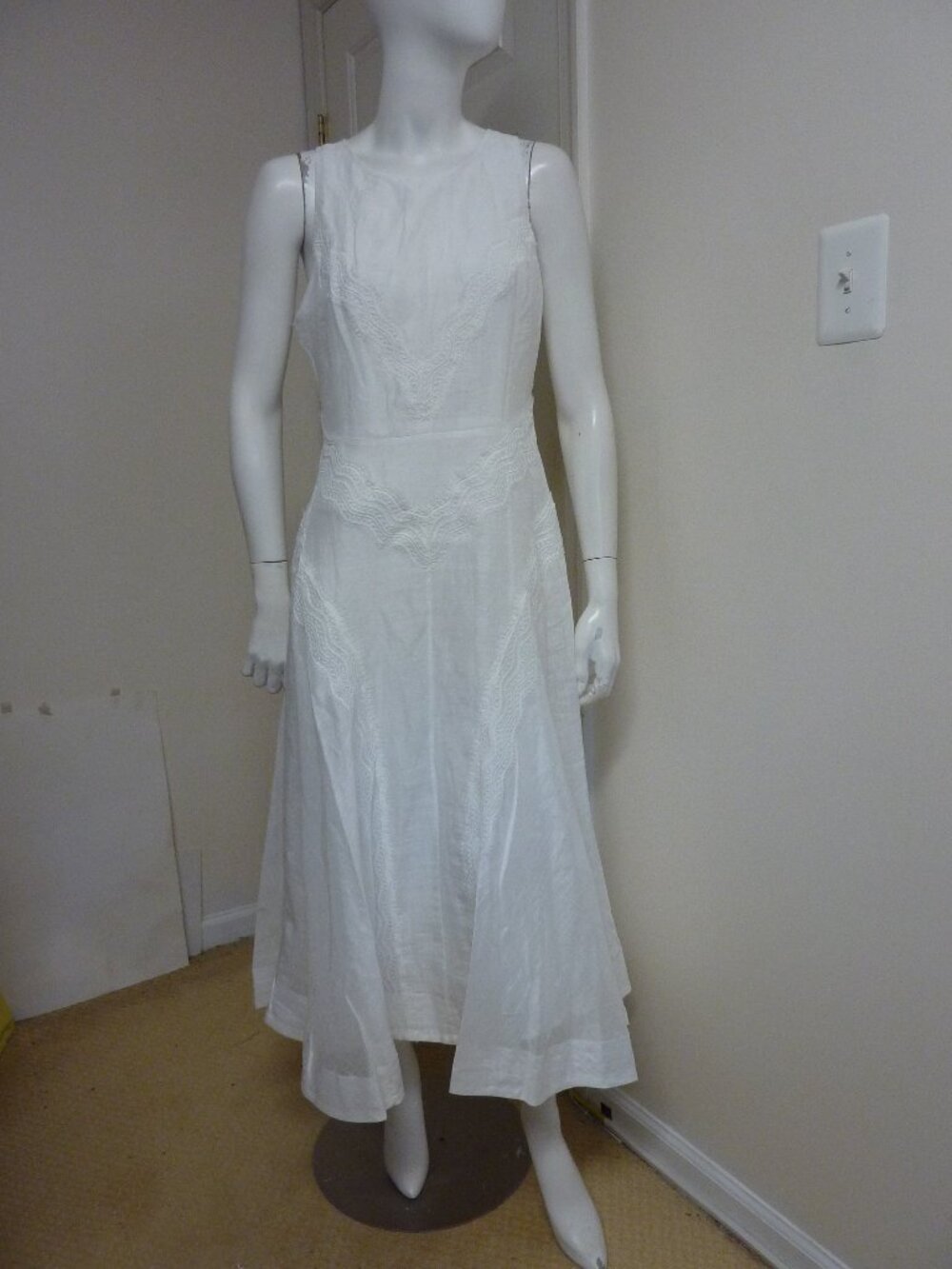 Elie Tahari Linen Blend Lace Trim Midi Dress